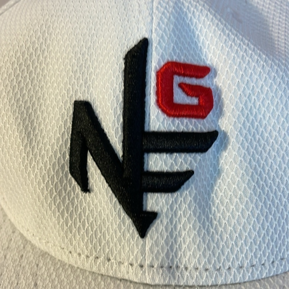 New Era Golf White Embroidered Hat Size 7 3/4 - Picture 13 of 15